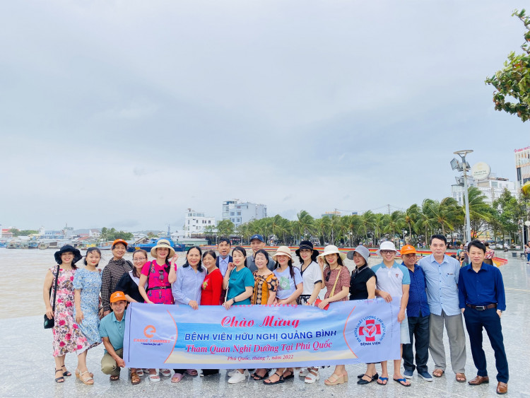Đoàn Bệnh Viện Hữu Nghị trong chuyến hành trình tham quan nghỉ dưỡng tại Phú Quốc 3 ngày 2 đêm.